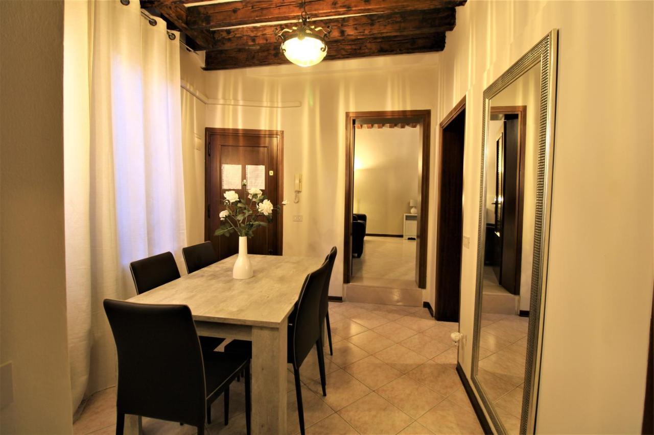 Central And Spacious Apartment Венеція Екстер'єр фото